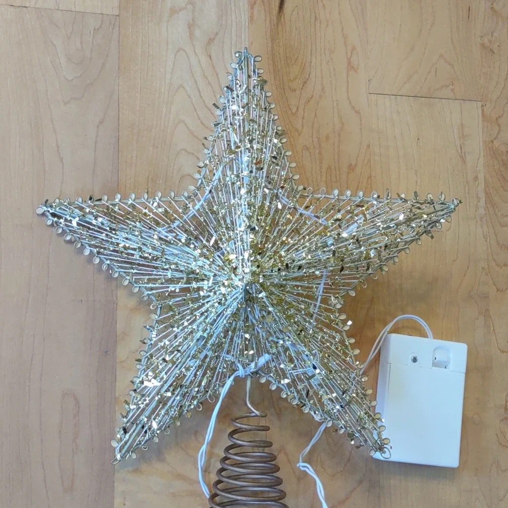 Battery Operated Star Christmas Tree Topper